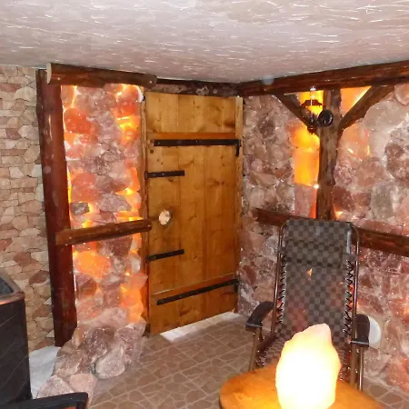 Domek Pod Howyzem Apartament 3 샬레 Łapsze Niżne